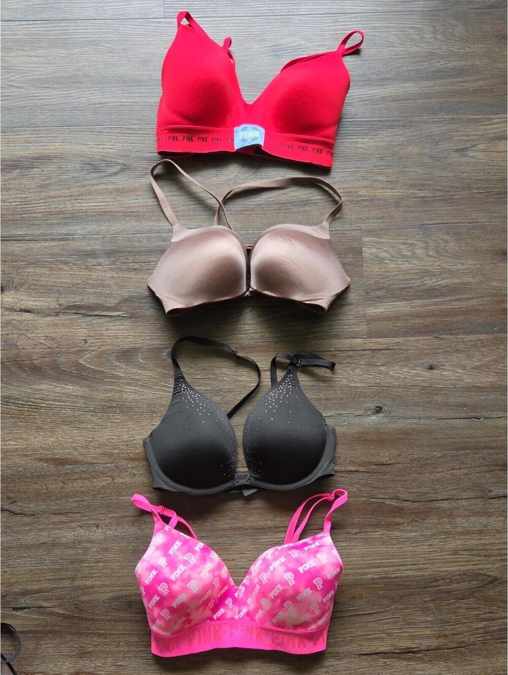 PINK Victoria's Secret 32D Bra Lot Of 4